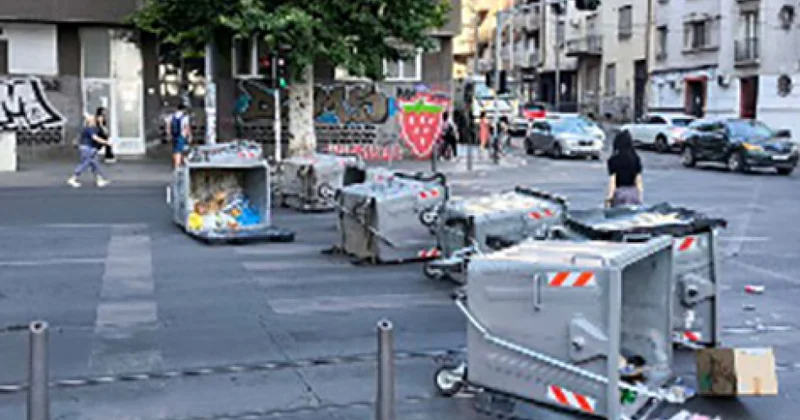 Nümayişçilər Belqradda yenidən yolları bağlayıblar