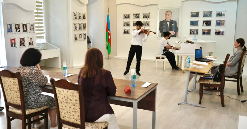 Bülbül adına orta ixtisas məktəbində musiqi sənəti istiqaməti üzrə qabiliyyət imtahanları keçirilir