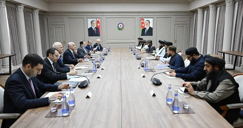 Baş nazir Əli Əsədov Əfqanıstanın Baş nazirinin müavini ilə görüşüb