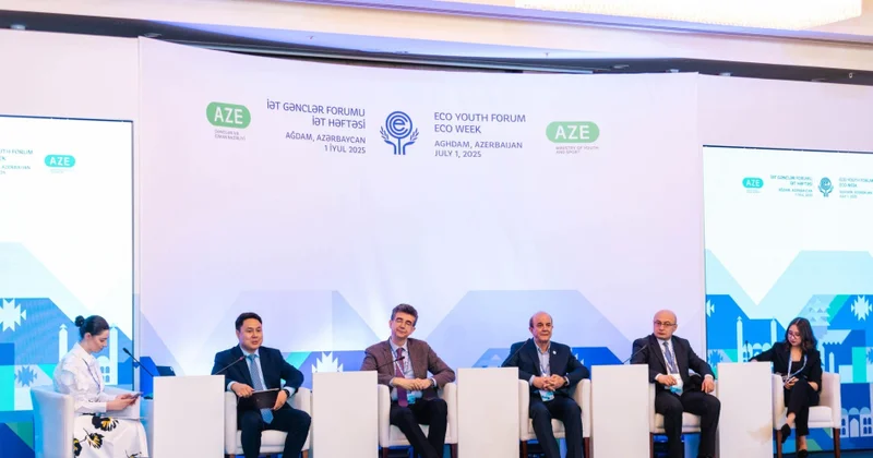 BDU nun 5 tələbəsi ECO nun Gənclər Forumunda iştirak edir