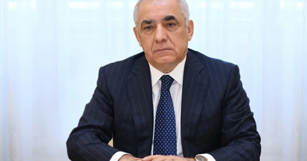 Baş nazir Əli Əsədov Şimali Kiprin Prezidenti Ersin Tatarla görüşüb
