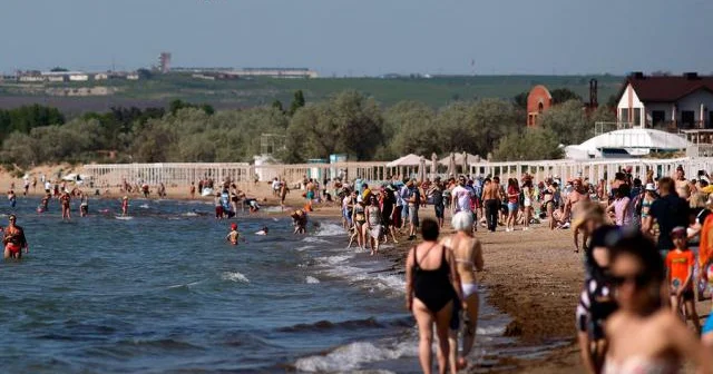Turist rusların kurortlarda söyüş söyməsindən şikayətlənir...