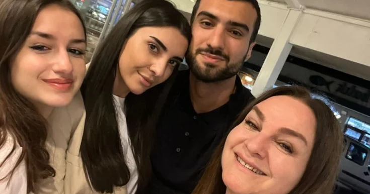 Mahir Emreli bacısı ilə aktrisanın qonağı oldu Fotolar