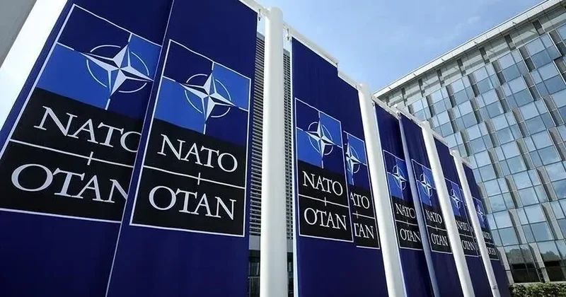 Чехия на саммите НАТО подтвердит цель повысить расходы на оборону