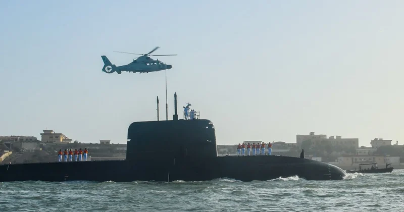 Hangor всплыл в Карачи. Китайская подлодка, пакистанский ВМФ, индийский страх наш обзор