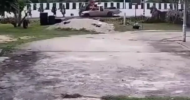 В Таиланде ребёнок протаранил на машине группу монахов ВИДЕО