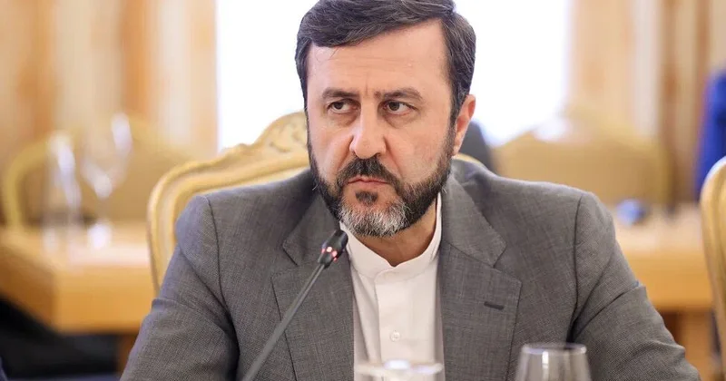 Regionun təhlükəsizliyi üçün ABŞ bölgədən çıxmalıdır İran