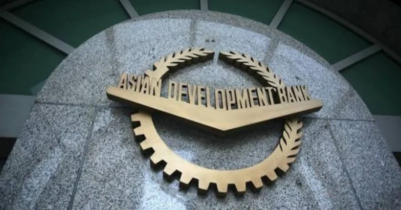 ADB: Azərbaycan elektromobillər və elektrik avtobuslarından ildə 18 mln. dollara qədər karbon gəliri əldə edə bilər