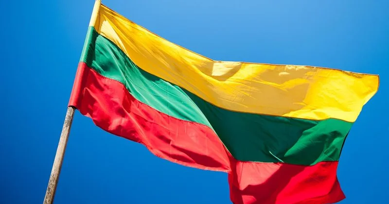 Litva nüvə silahının yerləşdirilməsinə qoyulan qadağanı ləğv edir