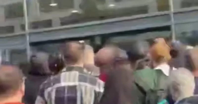 Жара во Франции: распродажа кондиционеров закончилась массовой потасовкой ВИДЕО