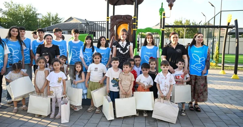 В Евлахе с участием Лейлы Алиевой в пользование жителей передан благоустроенный квартал ФОТО
