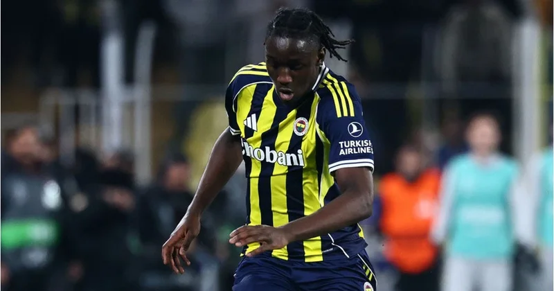 “Fənərbaxça”da ayrılıq ehtimalı: Bundesliqa klubları hücumçunu istəyir