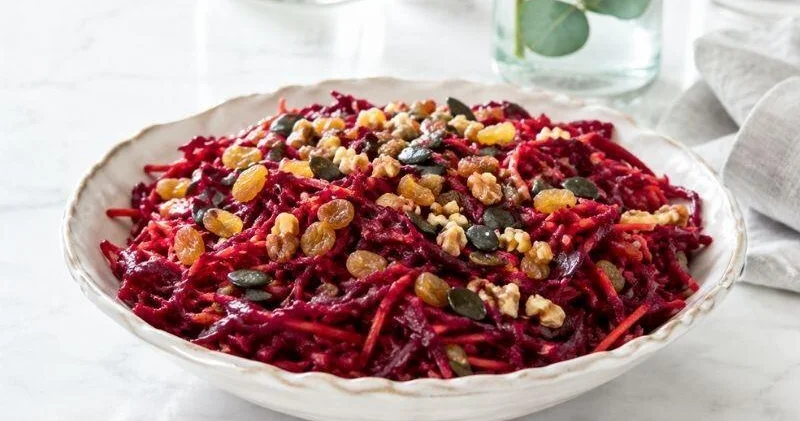 Atom salat resepti