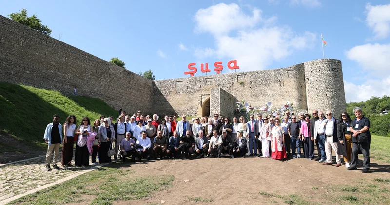 “Türk Dünyası Həftəsi”nin iştirakçıları Şuşada FOTO