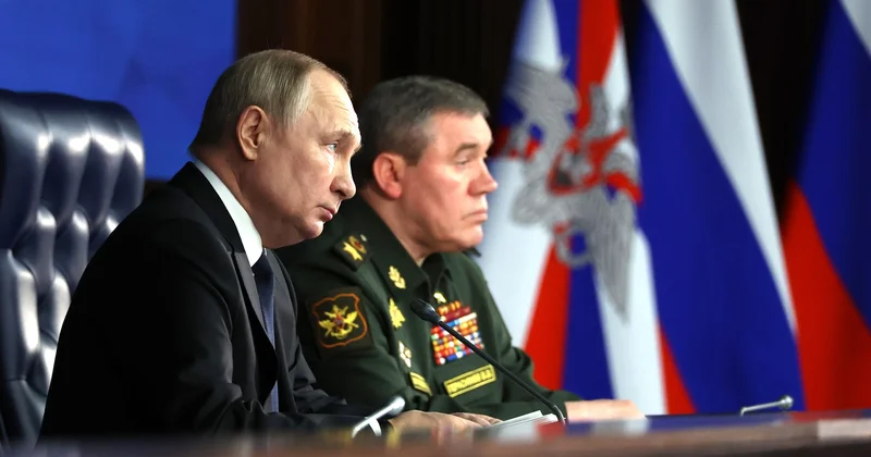 Ukrayna bombalandı Putinə məruzə olundu