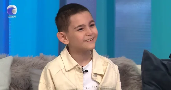 Xalq artistinin azyaşlı oğlu qonşulara konsert verdi