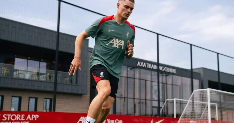 Liverpul un yeniləri nömrə seçimini etdilər Mamardaşvili 25, Virts isə...
