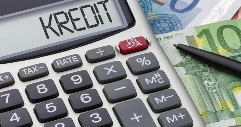Azərbaycan iqtisadiyyatına kredit qoyuluşu 12 % artıb