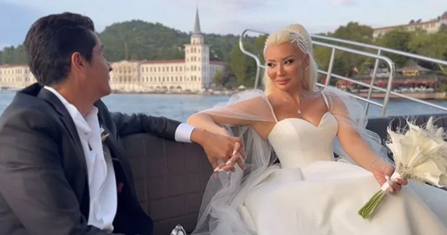 5 il öncə boşanmışdılar, yenidən evləndilər Fotolar