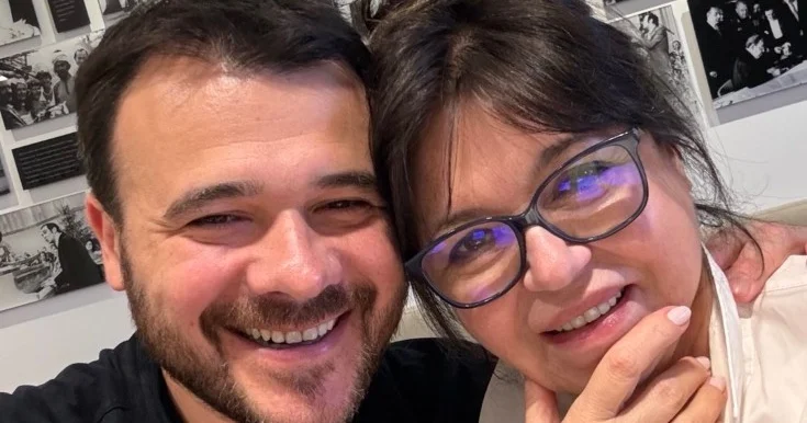 Eminin anasının İçərişəhər gəzintisi Foto