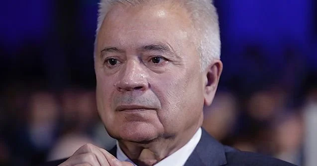 Azərbaycanlı milyarderə ağır zərbə
