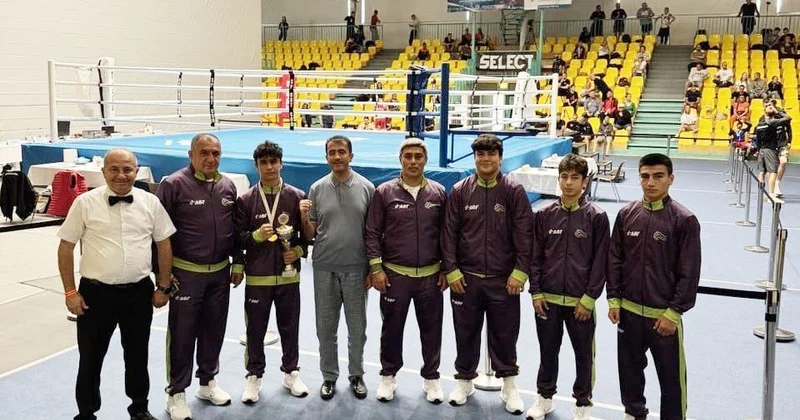 Boksçumuz “Brandenburq kuboku”nda gümüş medal qazanıb FOTO