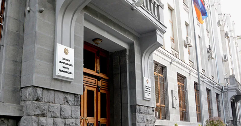 Генпрокуратура Армении требует вернуть Минобороны переданную Апостольской церкви землю