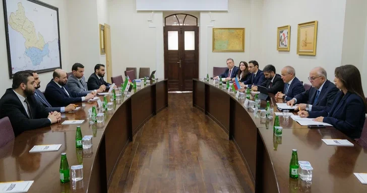 Микаил Джаббаров обсудил с сирийским министром развитие энергетического сотрудничества
