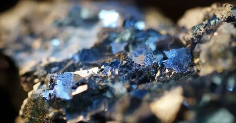 Rusiyada qızıldan bahalı mineral tapıldı