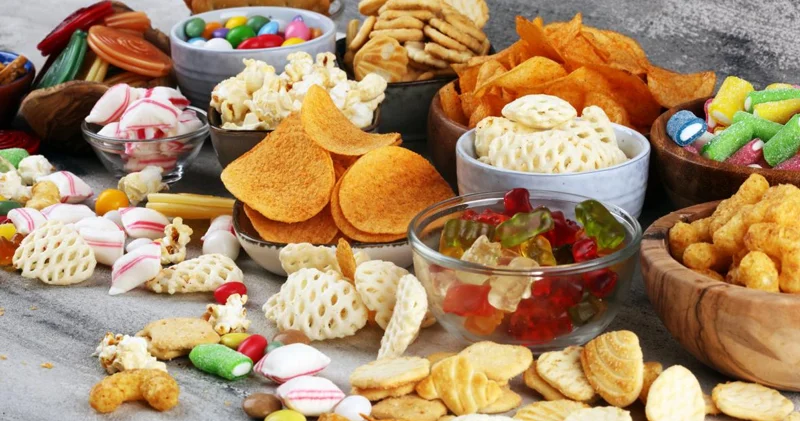 Hansı qidalar sağlamlığa həqiqətən zərərlidir? Alimlərdən qeyri adi nəticə