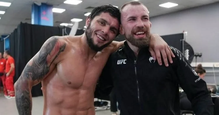 Tofiq Musayev UFC də növbəti qələbəsini nokautla qazandı