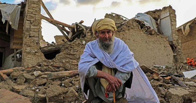 Əfqanıstanda ölənlərin sayı artır Taliban beynəlxalq yardım istədi VİDEO