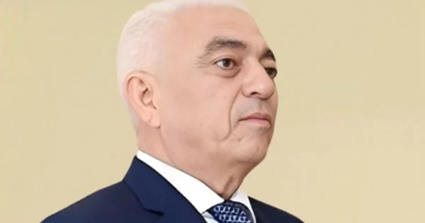 Generalın oğlu İngiltərədə alüminium şirkəti açıb Sənədlər