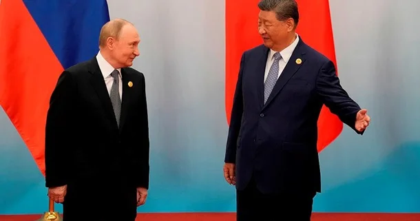Putin necə baş əydi? BAXIŞ BUCAĞI