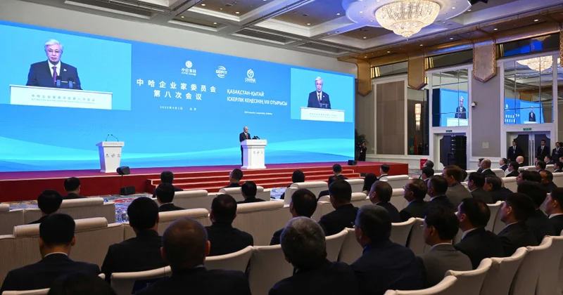 Kasım Jomart Tokayev: Çin Qazaxıstan iqtisadiyyatına 27 milyard dollar sərmayə qoyub