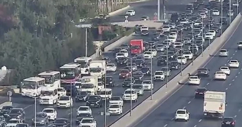 Paytaxtın bu yollarında sıxlıq var SİYAHI