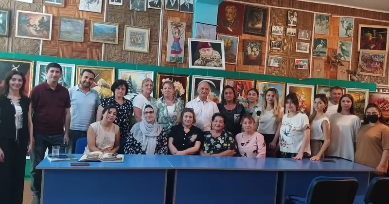 “Fırçanın sirdaşı və ya bir rəssam ömrü” adlı rəsm sərgisi keçirilib FOTO