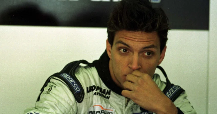 Şəhərdə Lamborghini ilə gəzən F 1 pilotu həbs olundu