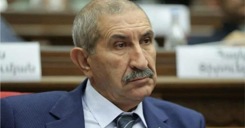 Erməni deputatdan etiraf: “Konstitusiyada Azərbaycana torpaq iddiası var”