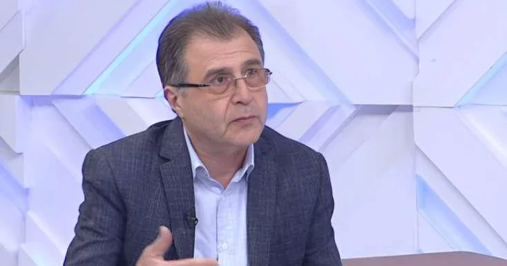 Orfoqrafiya vacibdir, çünki savad məsələsidir Ekspert