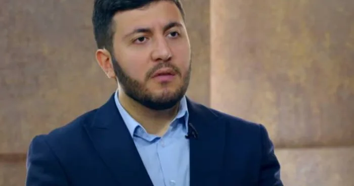 Koçinyan: “Əgər türklər düşməndirsə, niyə bizə hücum etmirlər?”