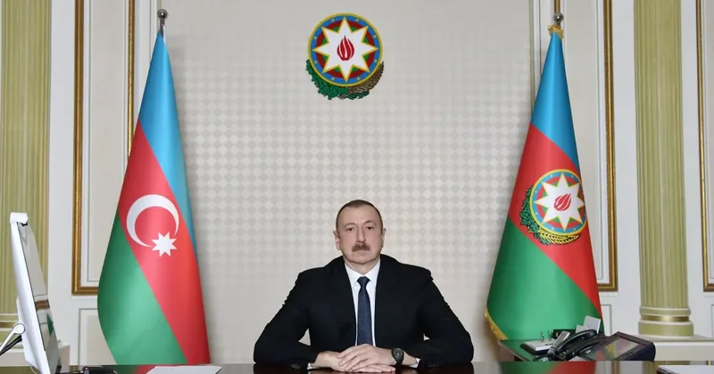 Алиев поздравил президента Вьетнама