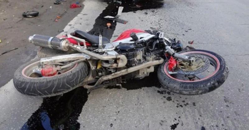 Lənkəranda Prius qəza törətdi: Ölən var