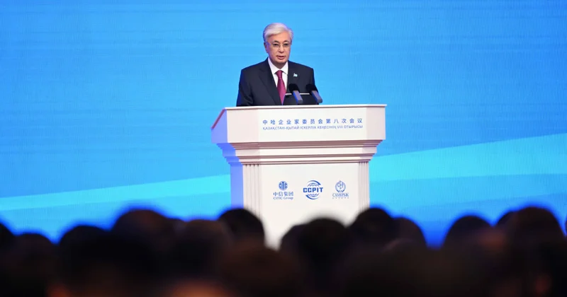 Tokayev: Çin Avropa tranzit dəhlizinin Qazaxıstan ərazisində ötürücülük qabiliyyəti beş dəfə artacaq