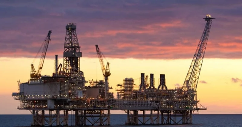 OPEC+ və ABŞ sanksiyaları neft bazarında istiqaməti dəyişdirir