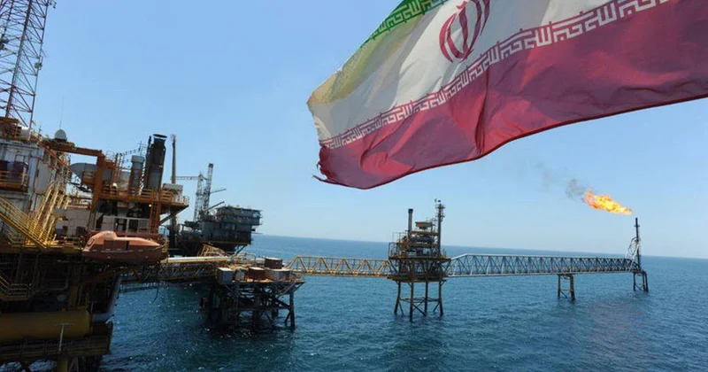 США ввели санкции против семи компаний за транспортировку иранской нефти