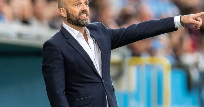 Arnar Qunnlauqsson: “Kağızda Azərbaycan qrupun ən zəif komandası göstərilə bilər...”