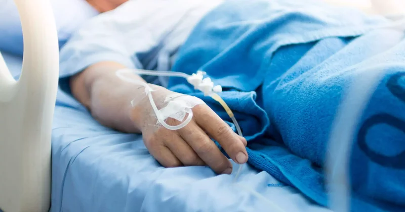 Avqustda Kliniki Tibbi Mərkəzə 94 nəfər zəhərlənmə ilə müraciət edib