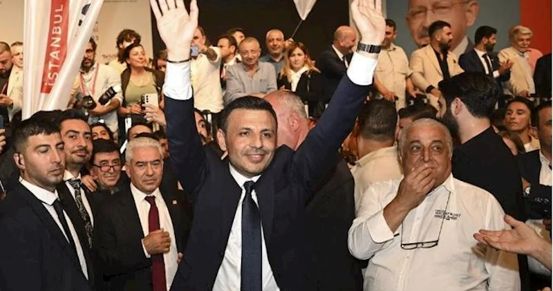 CHP nin İstanbul qurultayı ləğv edildi