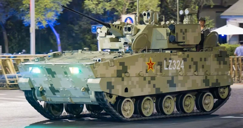 Çində küçələrə hərbi texnikalar yeridildi: Pekin müharibəyə hazırlaşır? KONKRET